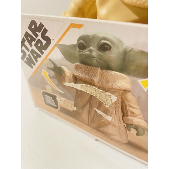 Star Wars Hasbro The Mandalorian The Child Action Figure Baby Yoda Disney - Picture 7 of 7
